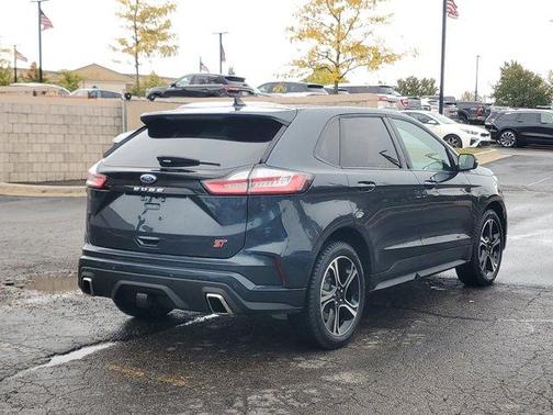 2023 Ford Edge ST