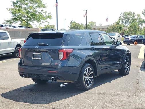 2022 Ford Explorer ST
