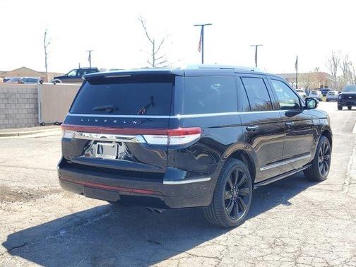 2023 Lincoln Navigator Reserve