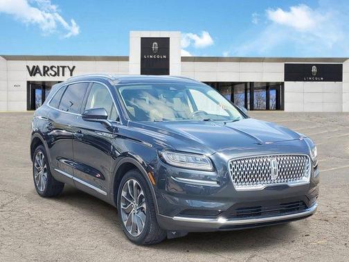 2022 Lincoln Nautilus Reserve