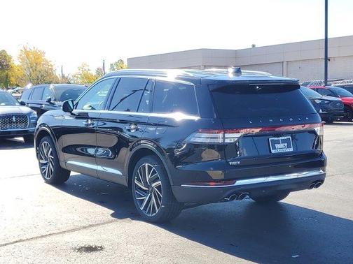 2025 Lincoln Aviator Reserve AWD
