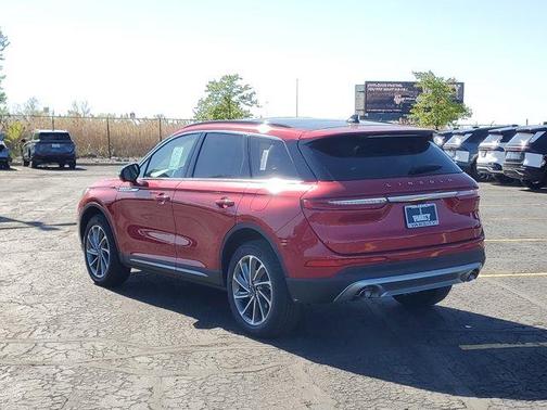 2025 Lincoln Corsair Premiere
