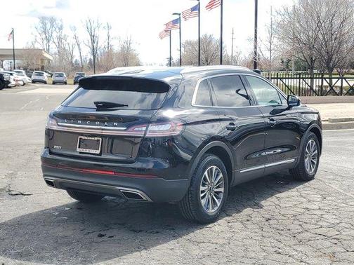 2022 Lincoln Nautilus Standard