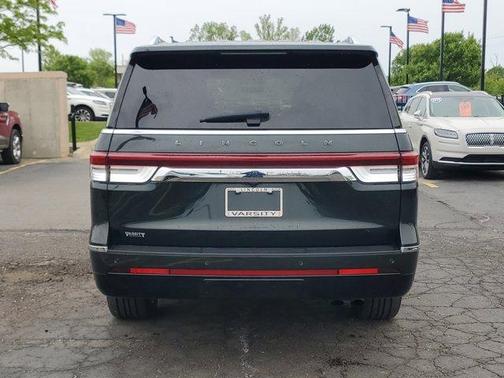 2022 Lincoln Navigator L Black Label