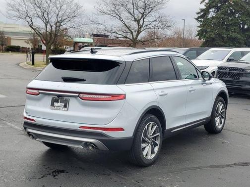 2026 Lincoln Corsair Premiere