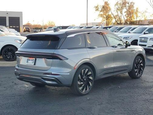 2025 Lincoln Nautilus Black Label