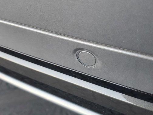 2025 Lincoln Nautilus Black Label