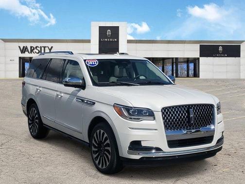 2022 Lincoln Navigator Black Label