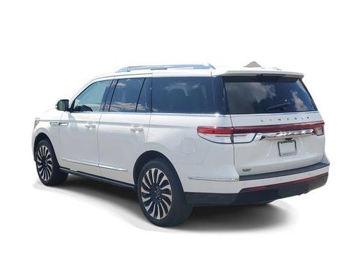 2022 Lincoln Navigator Black Label