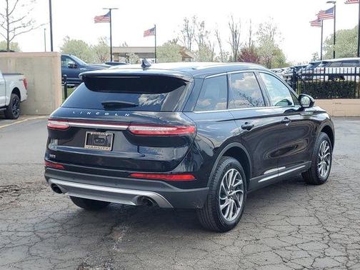 2022 Lincoln Corsair Standard