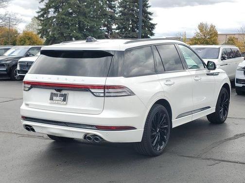2025 Lincoln Aviator Reserve AWD