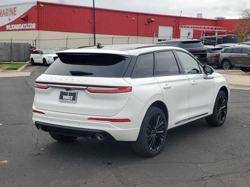 2026 Lincoln Corsair Premiere