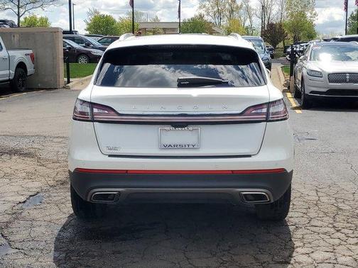 2023 Lincoln Nautilus Reserve