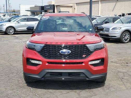 2022 Ford Explorer ST