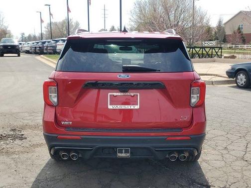 2022 Ford Explorer ST