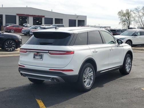 2025 Lincoln Corsair Premiere
