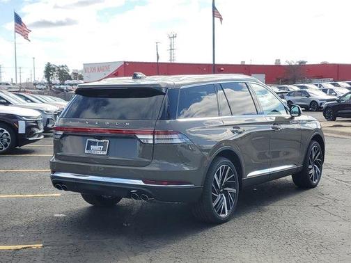 2025 Lincoln Aviator Reserve AWD