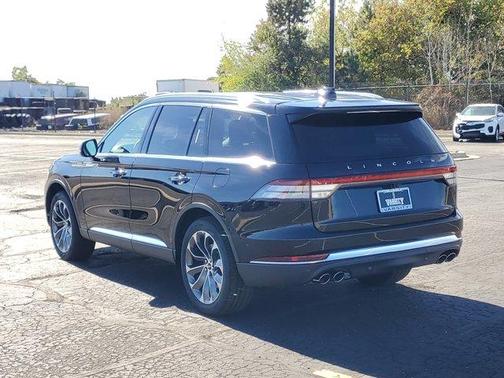 2025 Lincoln Aviator Premiere