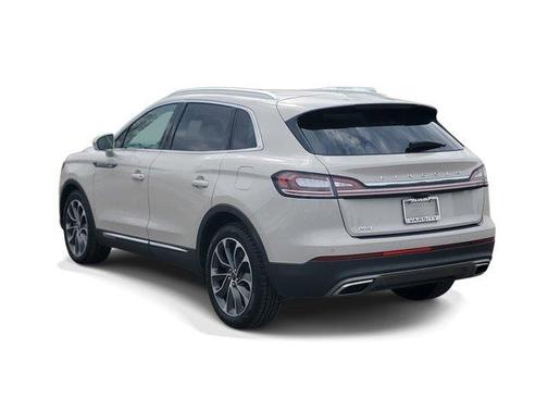 Ceramic Pearl Metallic Tinted Clearcoat 2023 Lincoln Nautilus Reserve