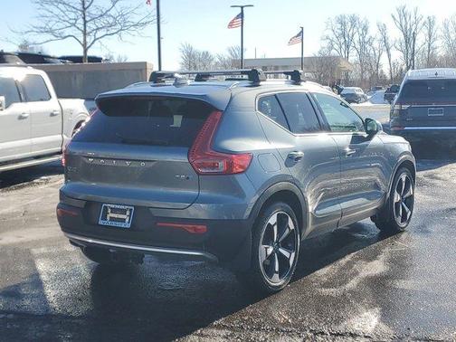 2019 Volvo XC40 R-DESIGN