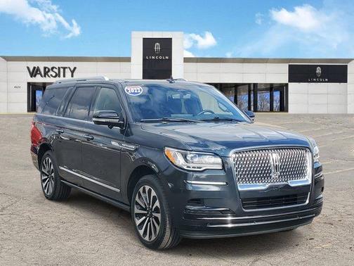 2022 Lincoln Navigator L Reserve