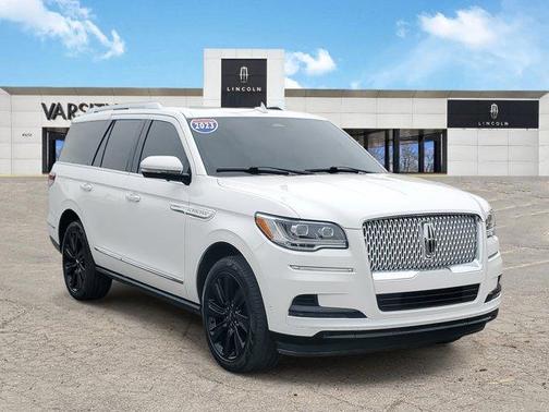 2023 Lincoln Navigator Reserve