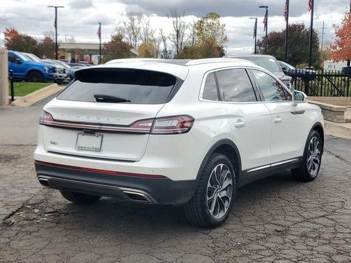2022 Lincoln Nautilus Reserve