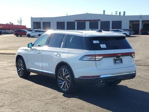 2025 Lincoln Aviator Reserve AWD