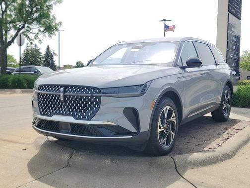Gray 2026 Lincoln Nautilus Premiere