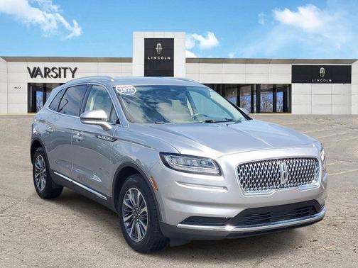 2022 Lincoln Nautilus Standard