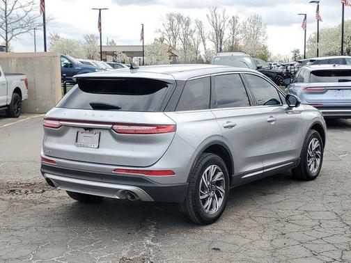 2023 Lincoln Corsair Standard