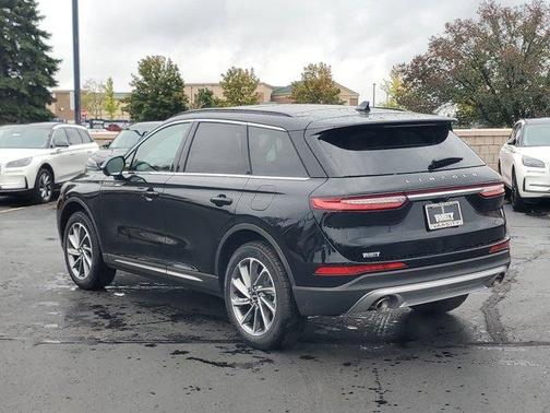 2025 Lincoln Corsair Premiere