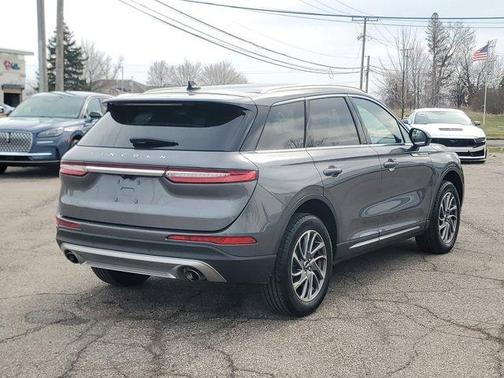 Metallic 2022 Lincoln Corsair Standard