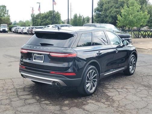 2023 Lincoln Corsair Standard