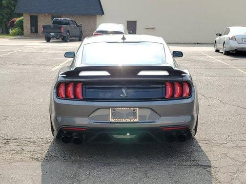 2021 Ford Shelby GT500 Base