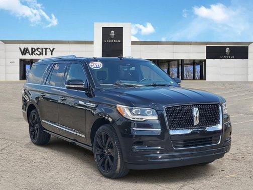 2022 Lincoln Navigator L Reserve