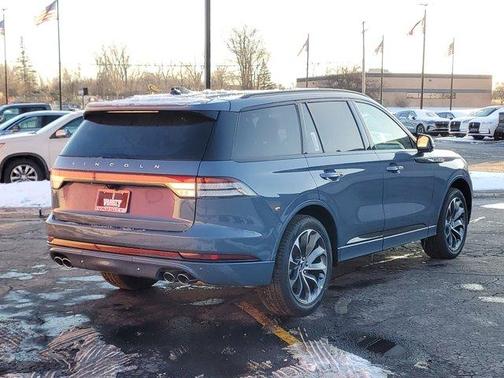 2025 Lincoln Aviator Premiere