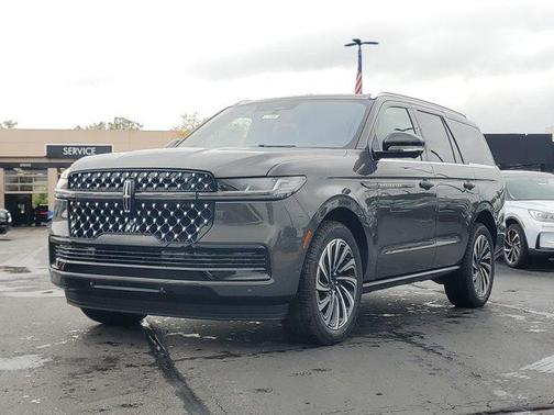 2025 Lincoln Navigator Black Label