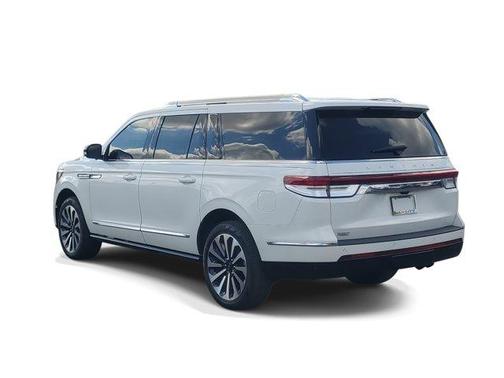 2024 Lincoln Navigator L Reserve