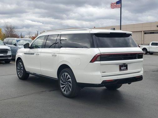 2025 Lincoln Navigator L Black Label