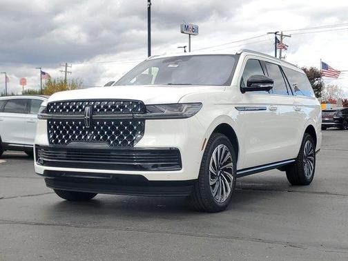 2025 Lincoln Navigator L Black Label