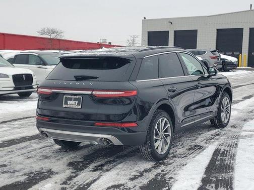 2026 Lincoln Corsair Premiere