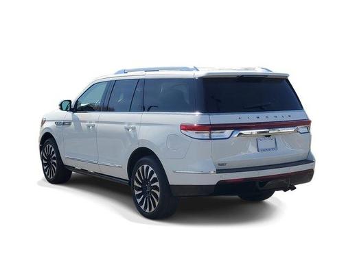 2022 Lincoln Navigator Black Label
