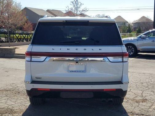 2022 Lincoln Navigator Black Label