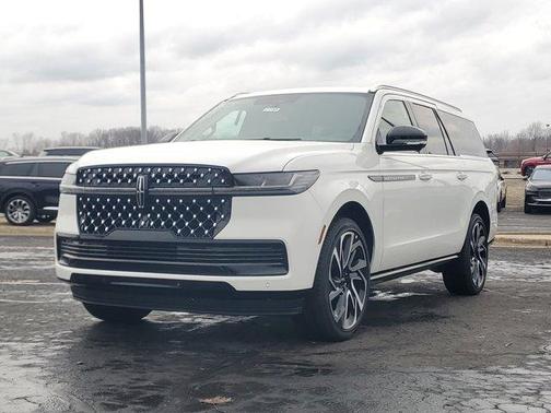 Pristine White 2026 Lincoln Navigator L Black Label