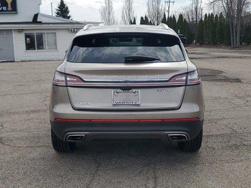 Mocha 2020 Lincoln Nautilus Reserve