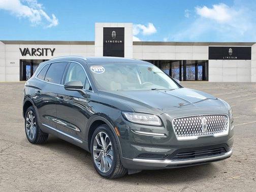 2022 Lincoln Nautilus Reserve