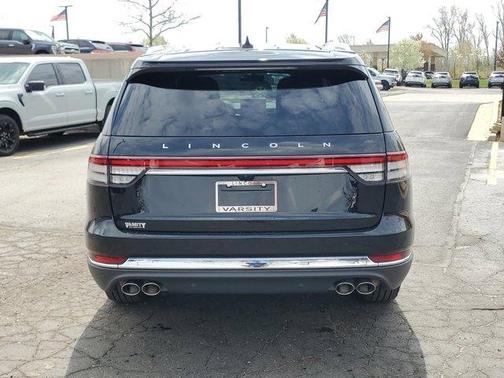 2023 Lincoln Aviator Standard AWD