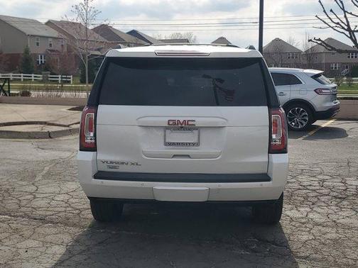 2016 GMC Yukon XL SLT