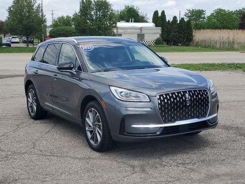 Metallic 2023 Lincoln Corsair Grand Touring